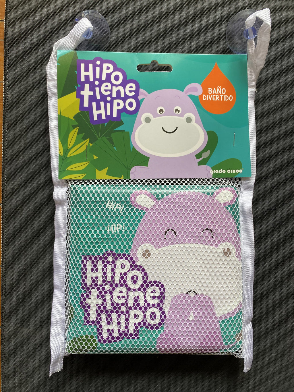 Libro de baño: "Hipo tiene hipo" + Esponja image 1