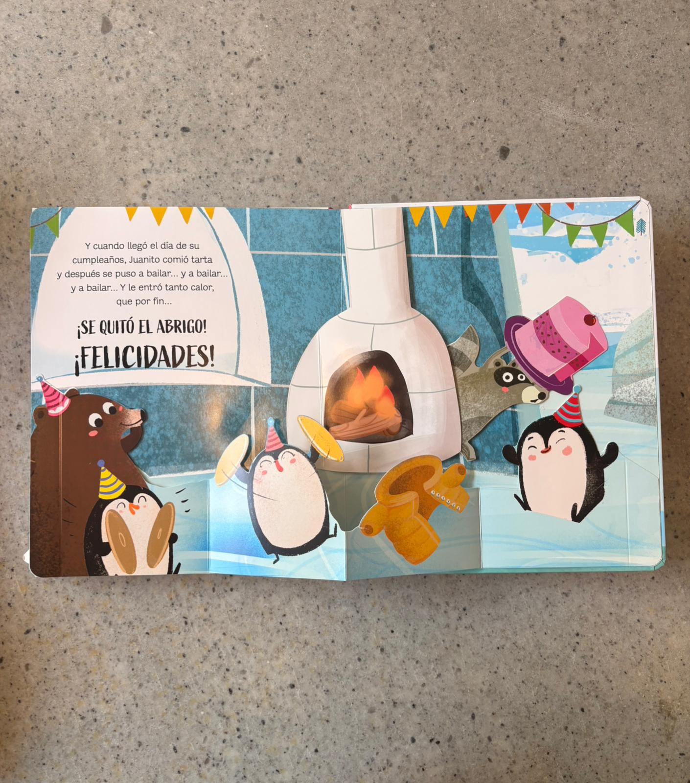 Libro de la colección abrazos con pop-up